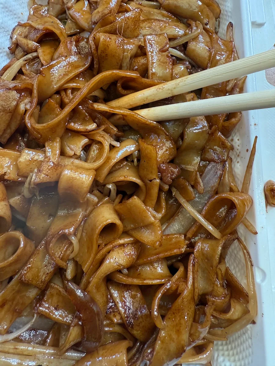Dry Fried Beef River 干炒牛河